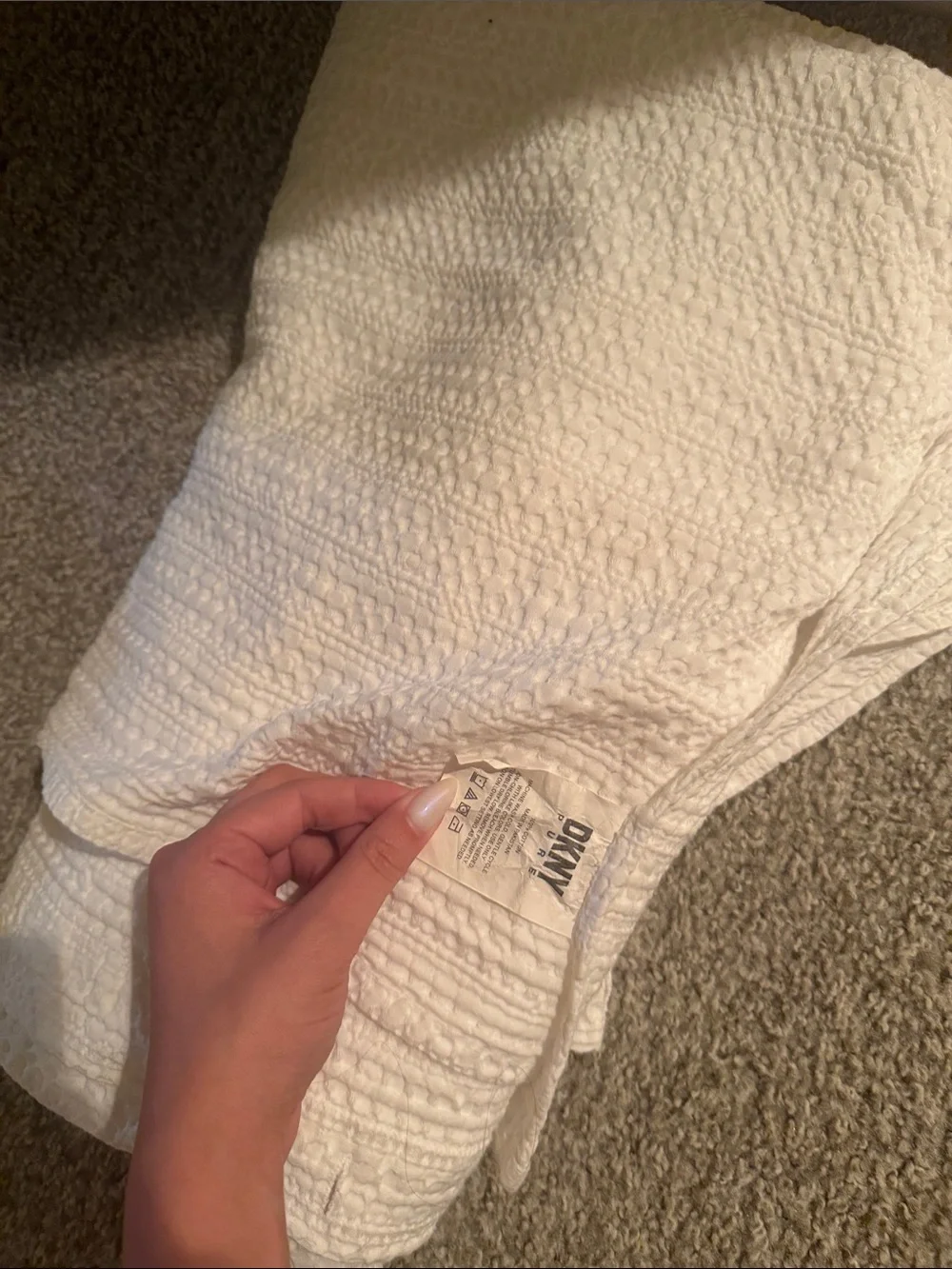 DKNY Cream Textured Bath curtain